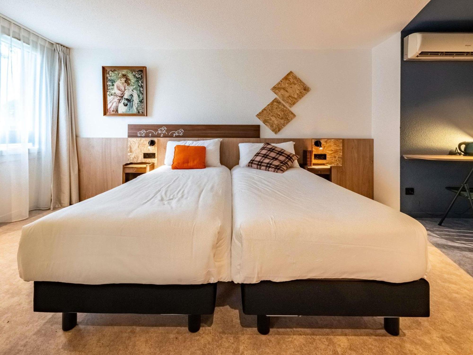 Hotel Logis Lyon Nord Massieux