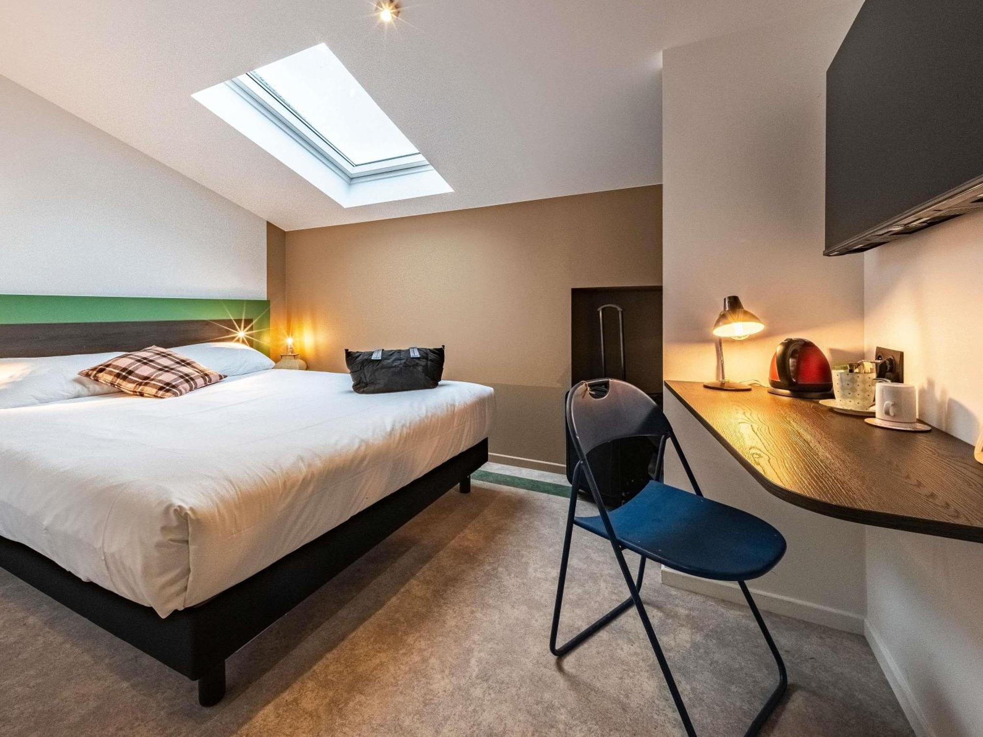 Hotel Logis Lyon Nord Massieux
