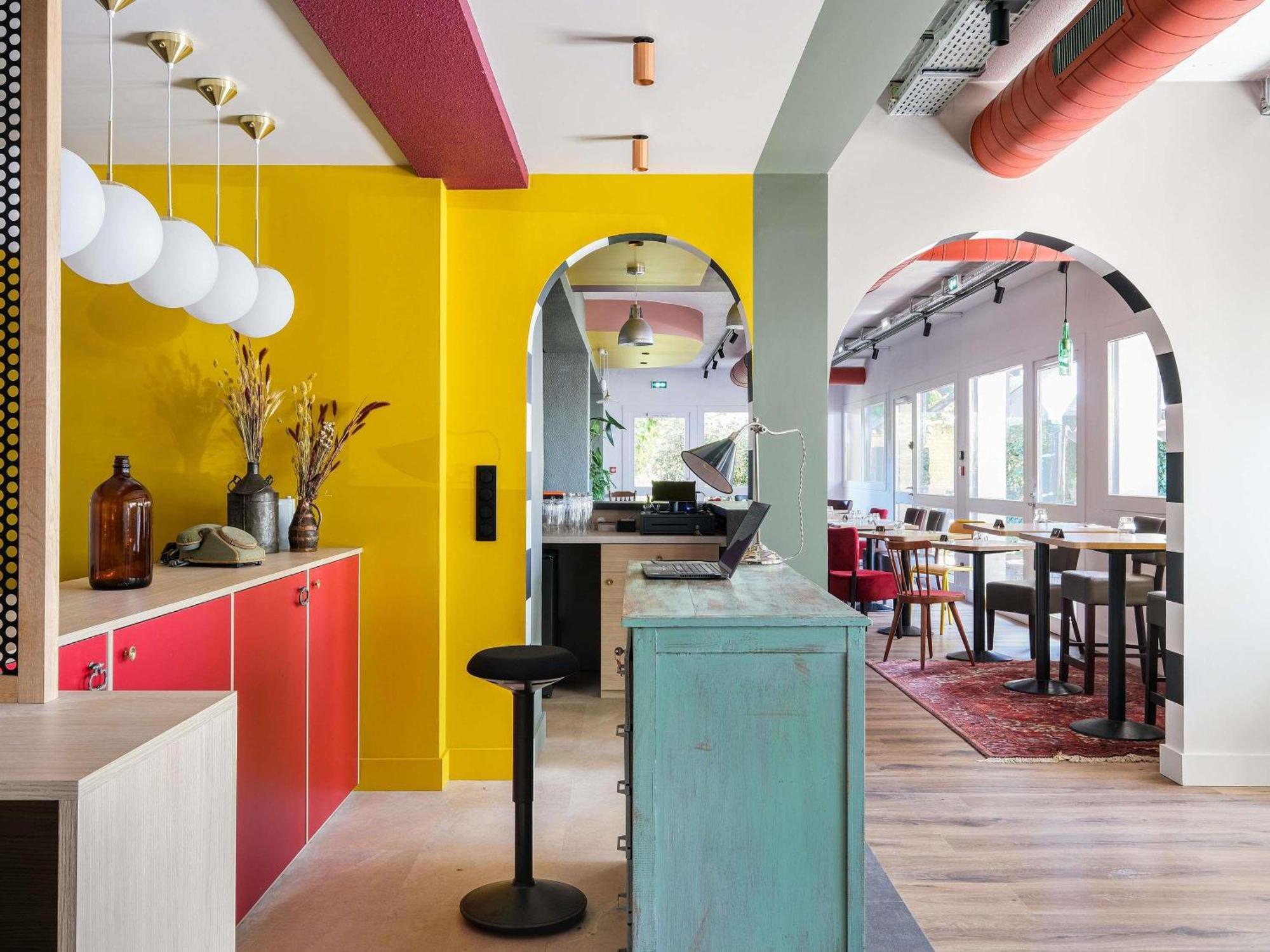 Hotel Logis Lyon Nord