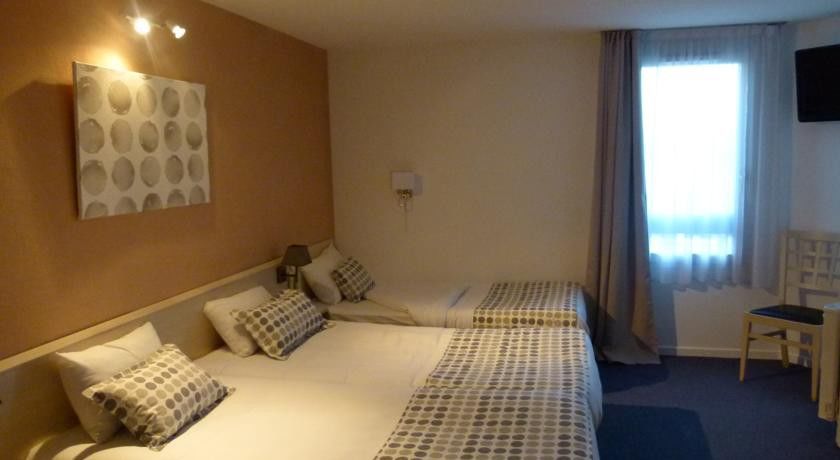 Hotel Greet Lyon Nord 3*