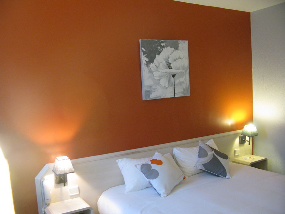Hotel Greet Lyon Nord 3*