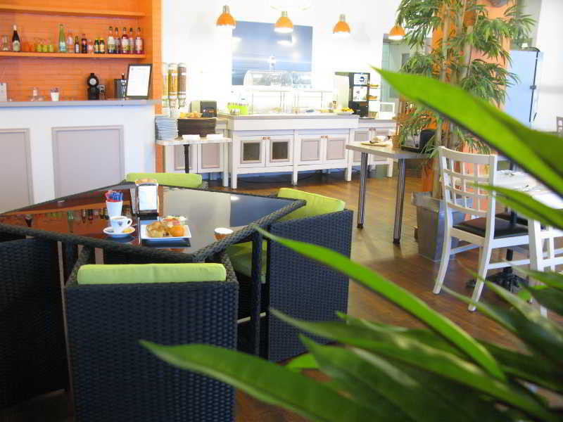 Greet Lyon Nord Hotel Massieux