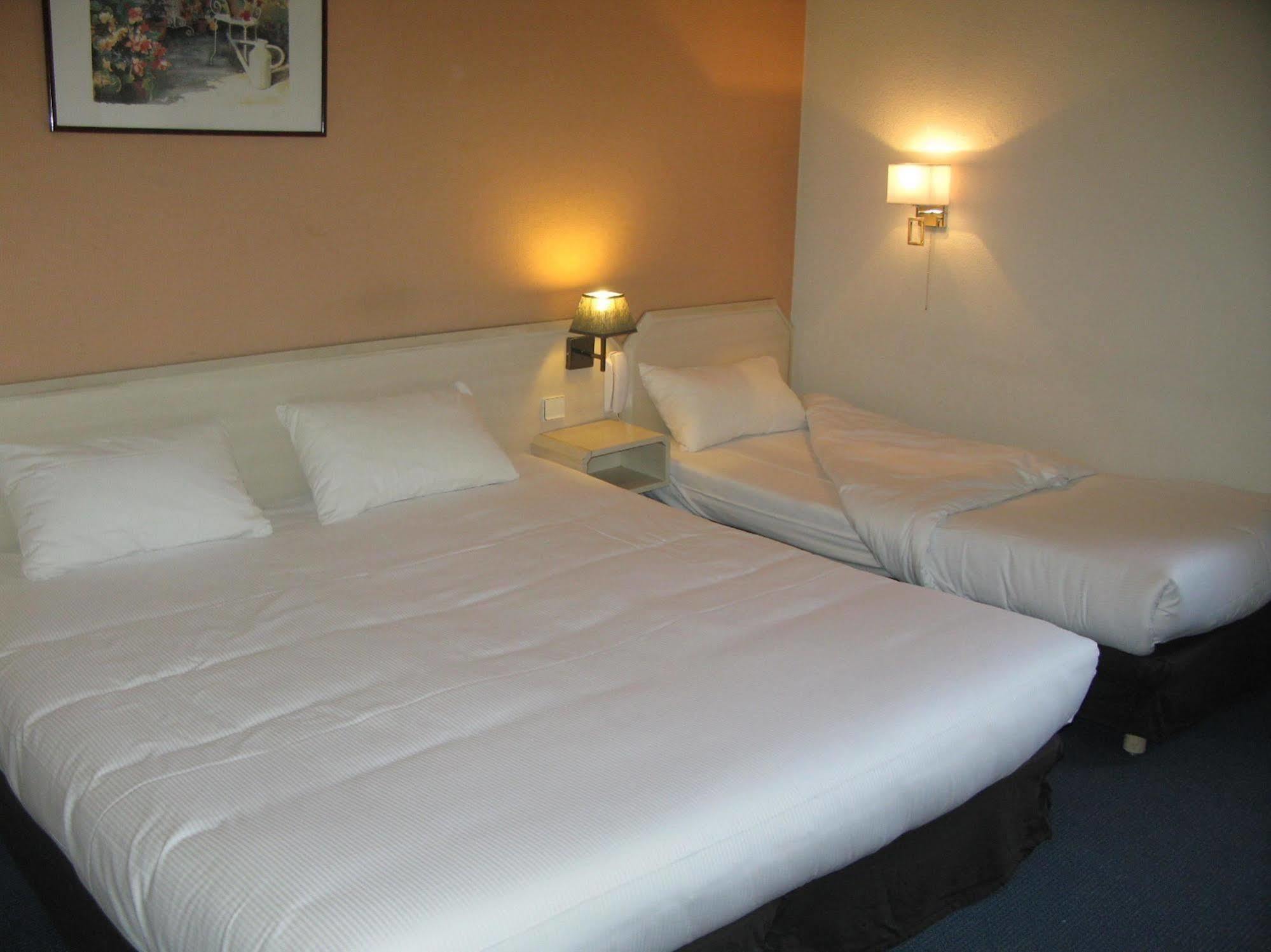 Hotel Greet Lyon Nord Massieux